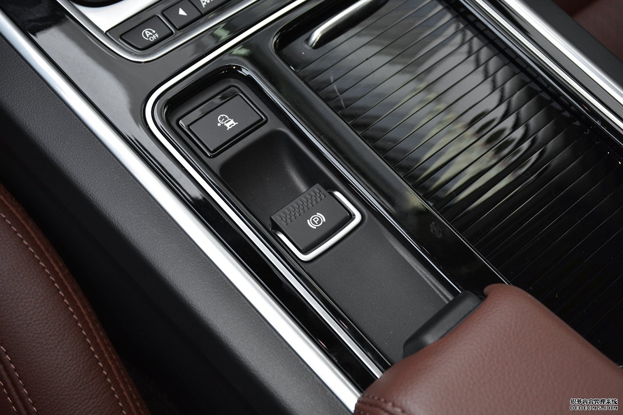 4月捷豹XFL车主口碑解析