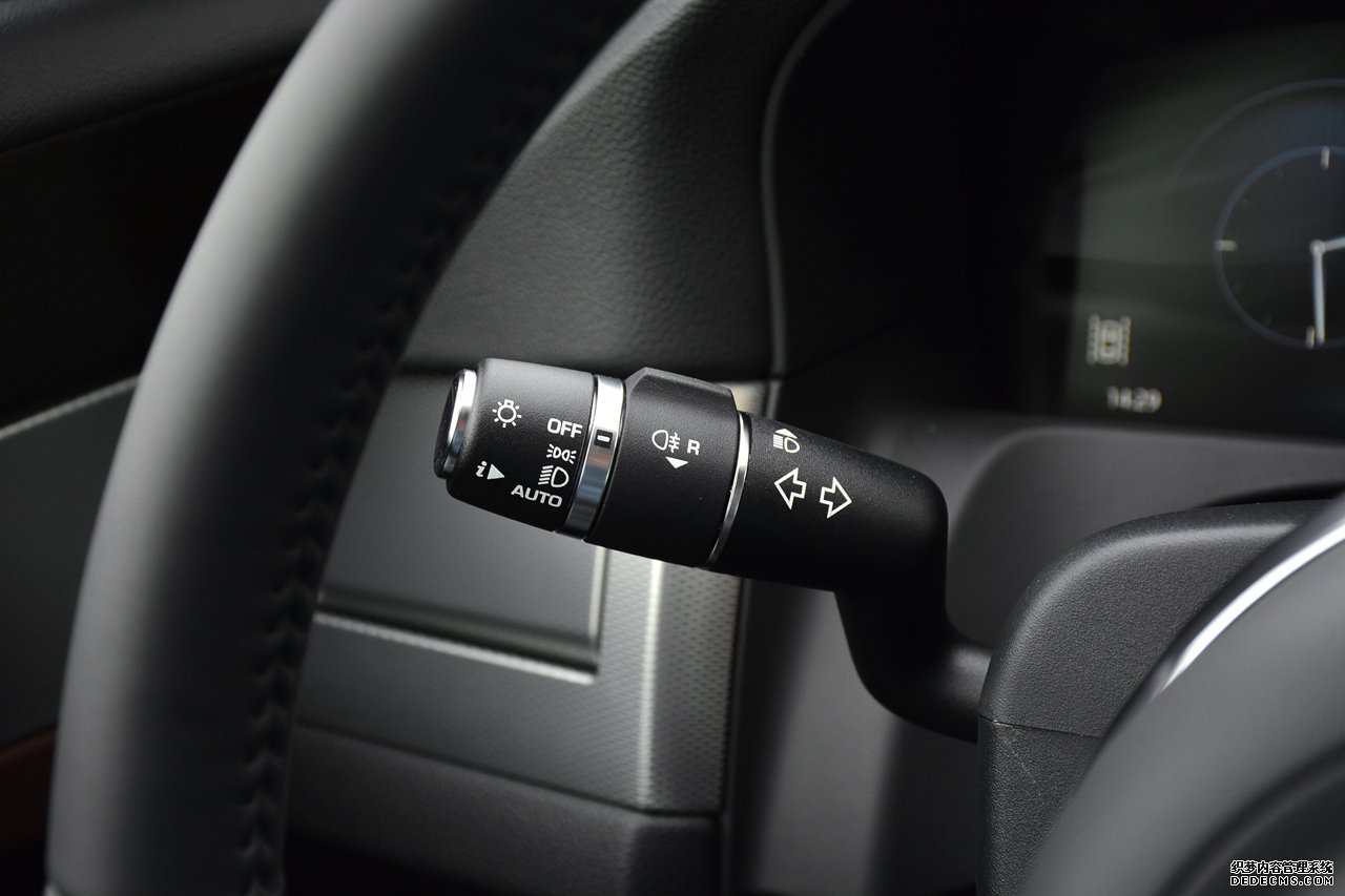 4月捷豹XFL车主口碑解析